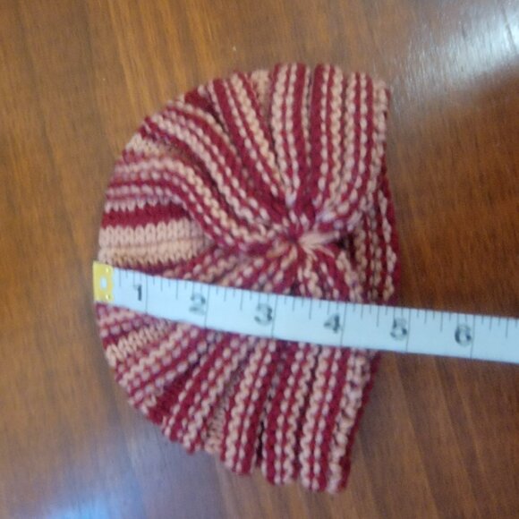 Red/Cream Knit Beanie Hat for Child/Toddler - Picture 4 of 6